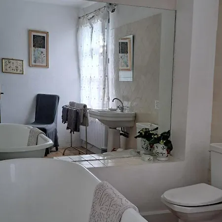 Du Bed & Breakfast Uzes