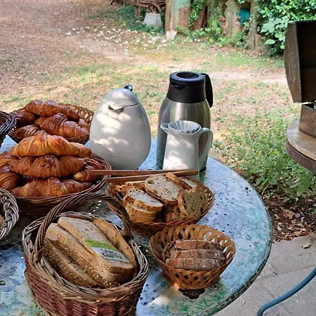 Bed & Breakfast Du Uzès