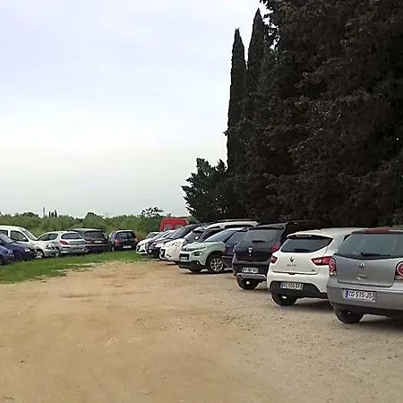 Dulac فندق مبيت وإفطار